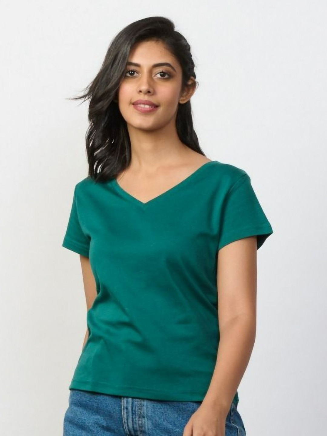 Creatures of Habit Women Vintage V-Neck T-shirt