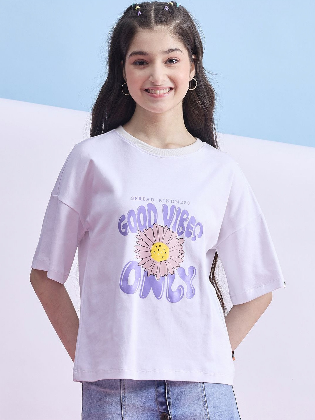 Stylo Bug Girls Varsity Printed Drop-Shoulder Sleeves Linen Blend Applique T-shirt