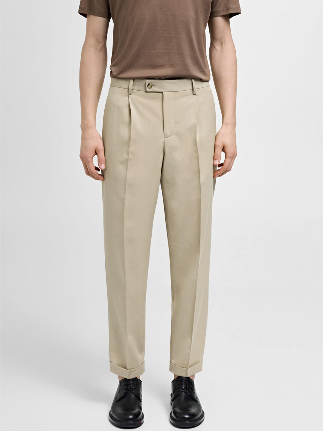 MANGO MAN Pleated Chinos Trousers