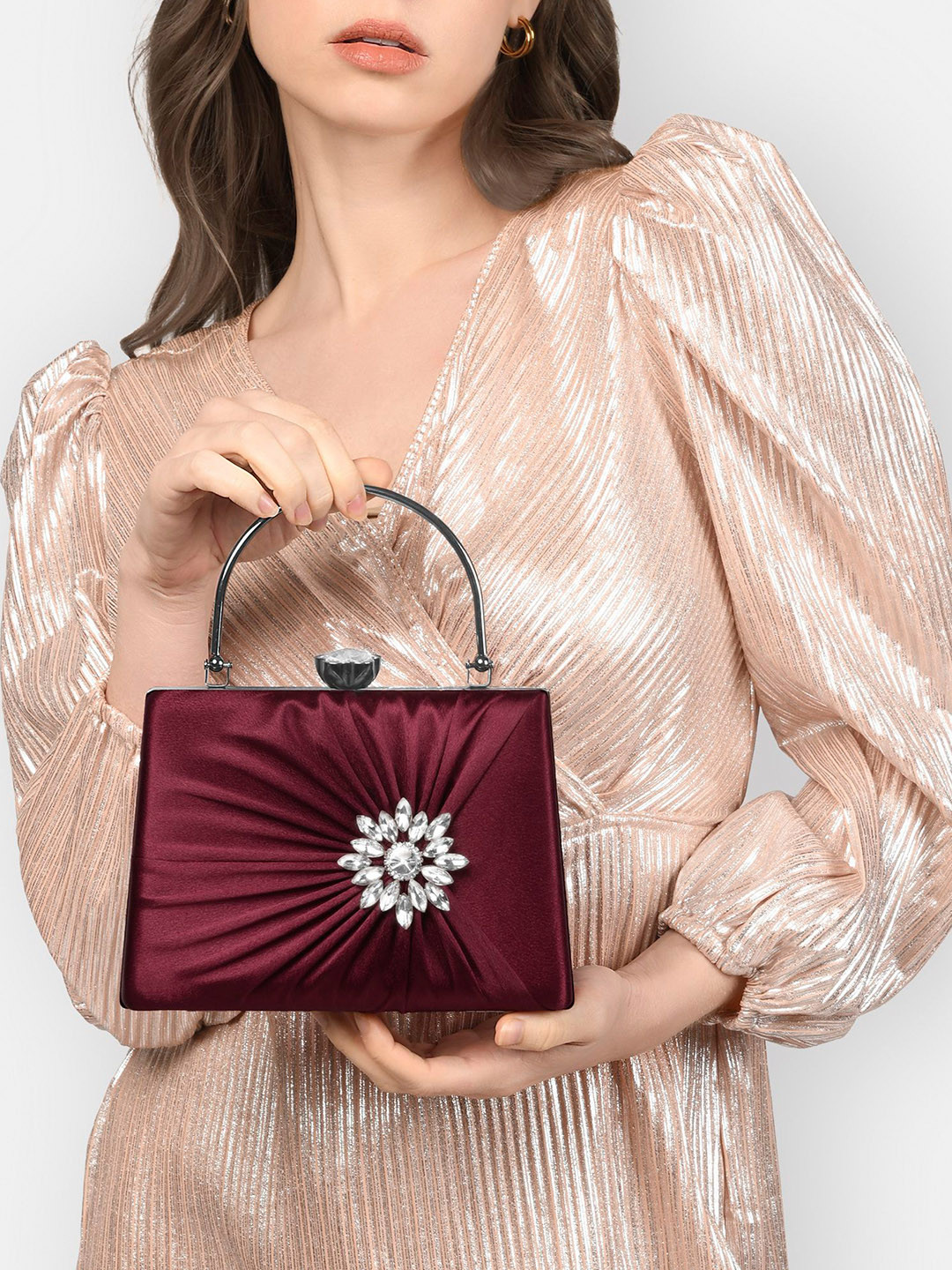 Lavie Ivy Women Framed Clutch