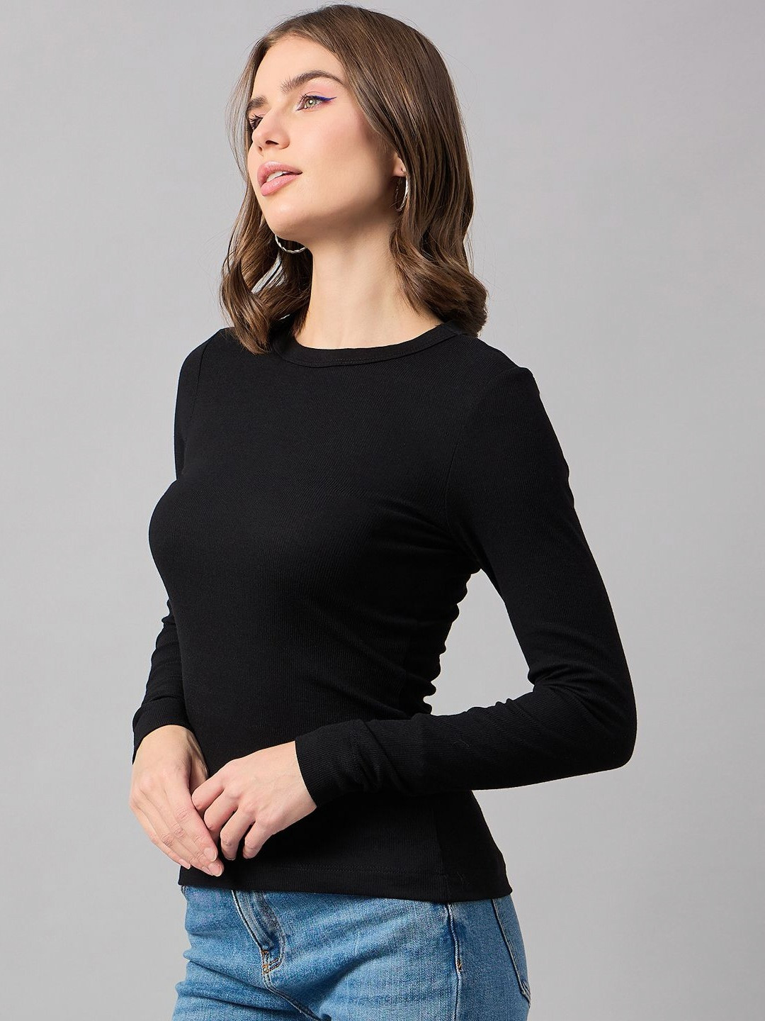 98 Degree North Women Drop-Shoulder Sleeves Pure Cotton Pockets Slim Fit T-shirt