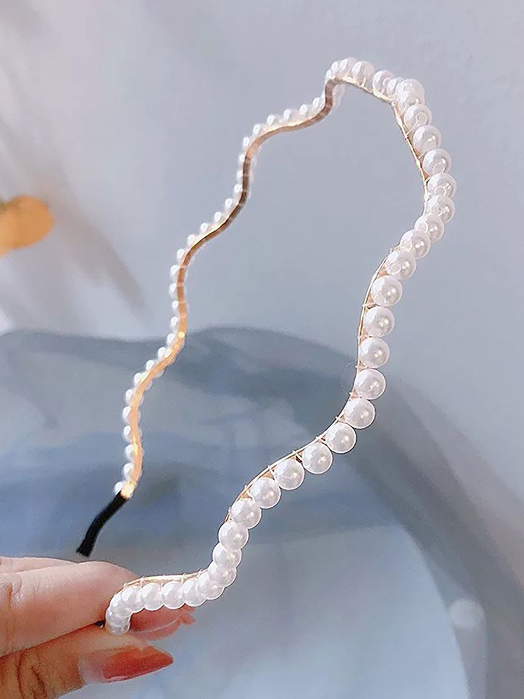 SYGA Women Wavy Pearl-Beaded Metal Hairband