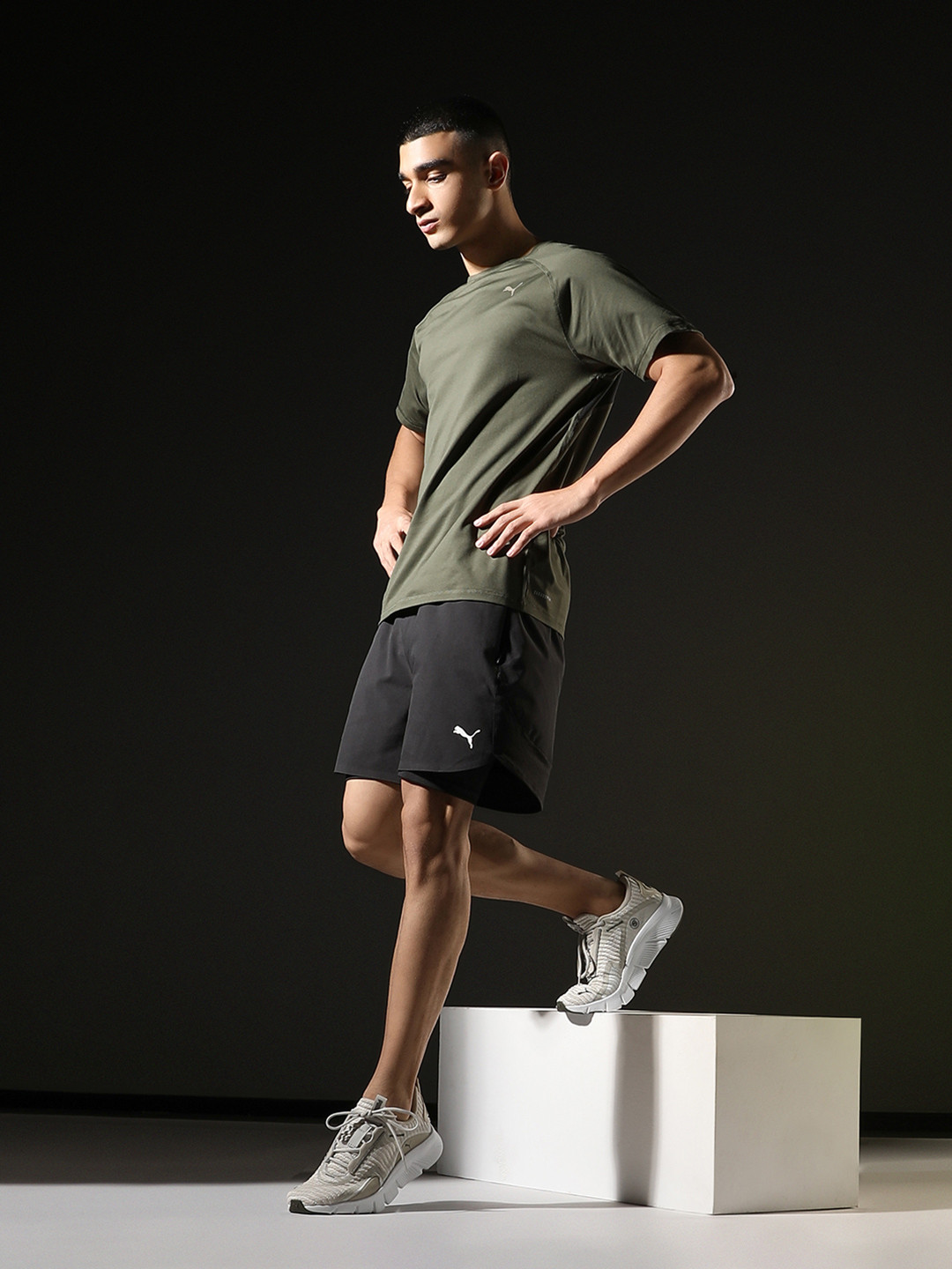 Puma Unisex FlexFocus Lite Better Knit Running Shoes