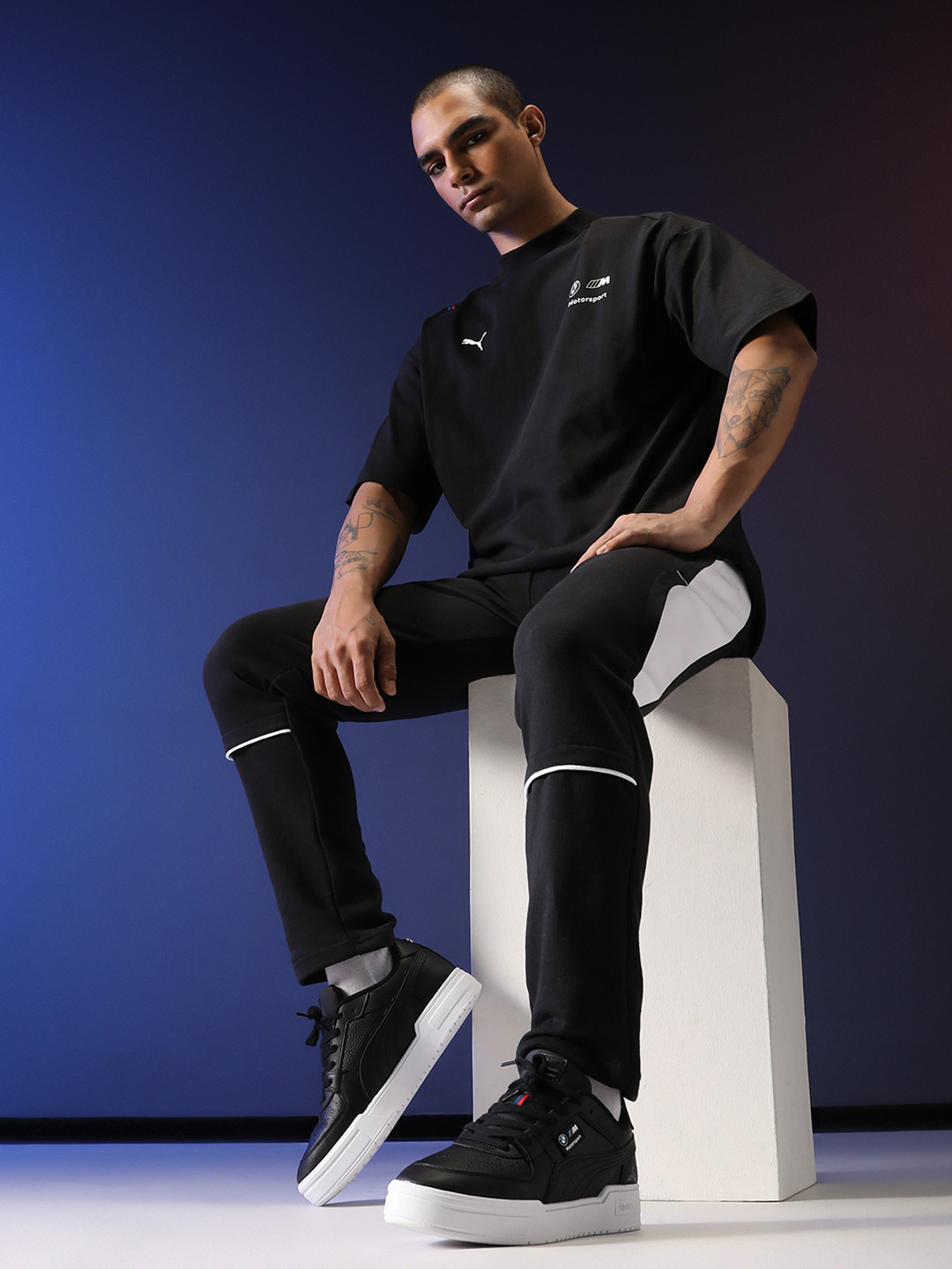 PUMA Motorsport Unisex BMW CA Pro Perforated Detailing Sneakers