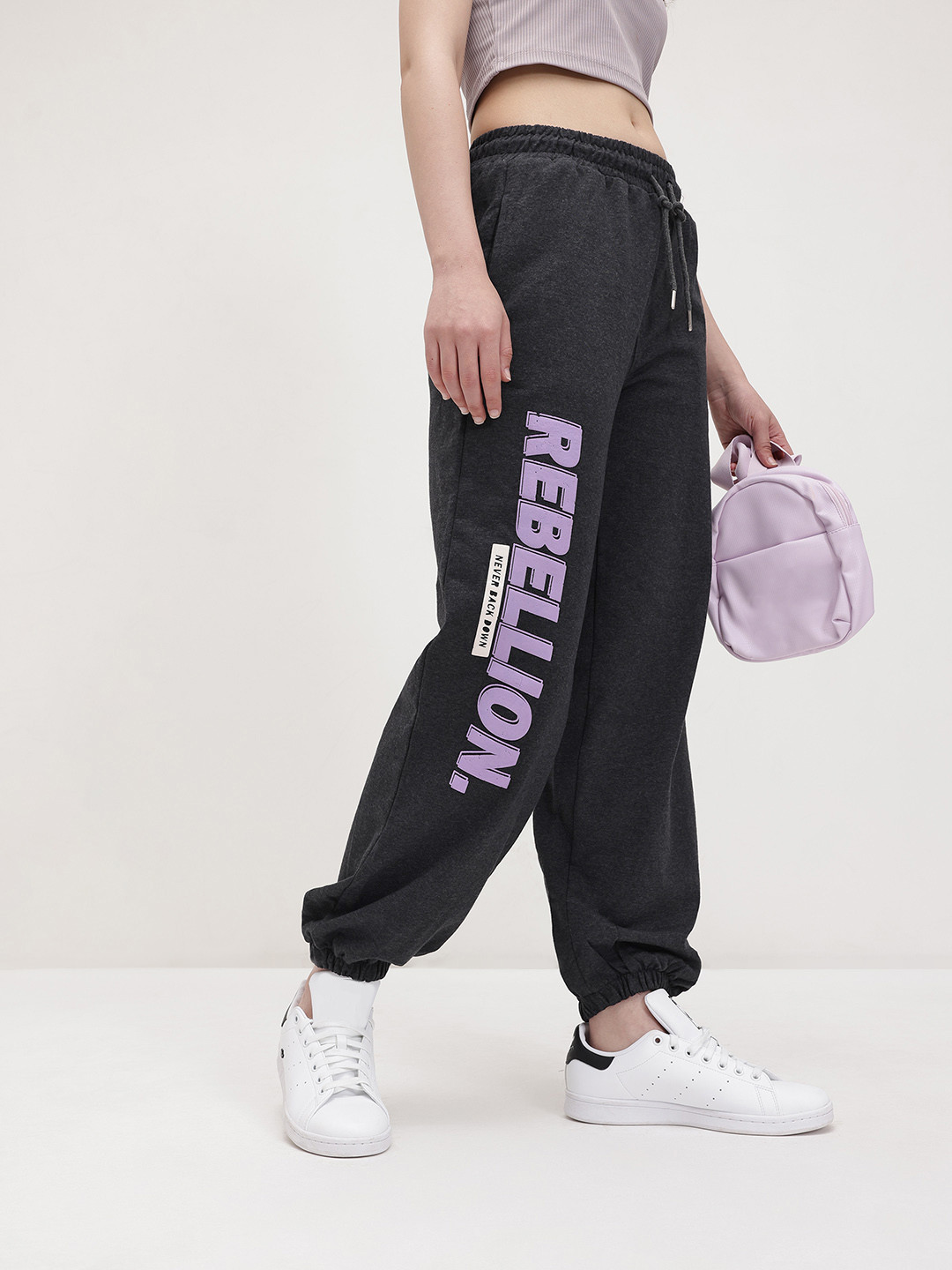The Roadster Life Co. x RE/LAX Women Typography Print Joggers