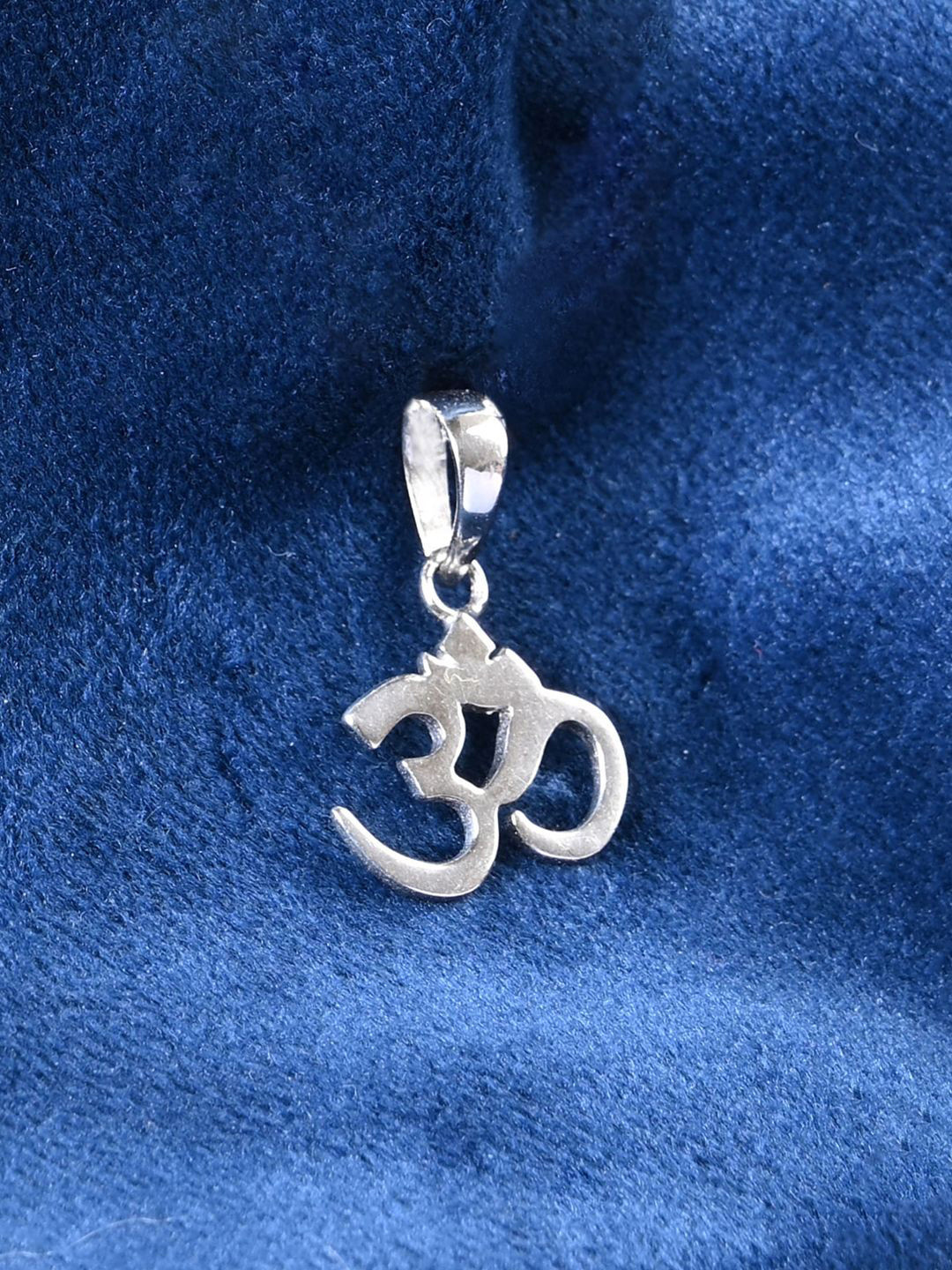 Clara Men Rhodium-Plated 925 Sterling Silver Contemporary Pendant