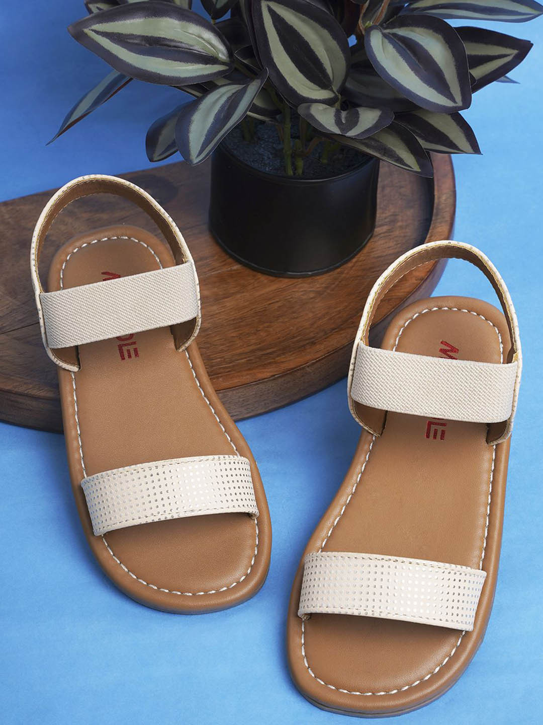 Minesole Girls PU Slip-On Casual Flat Sandal