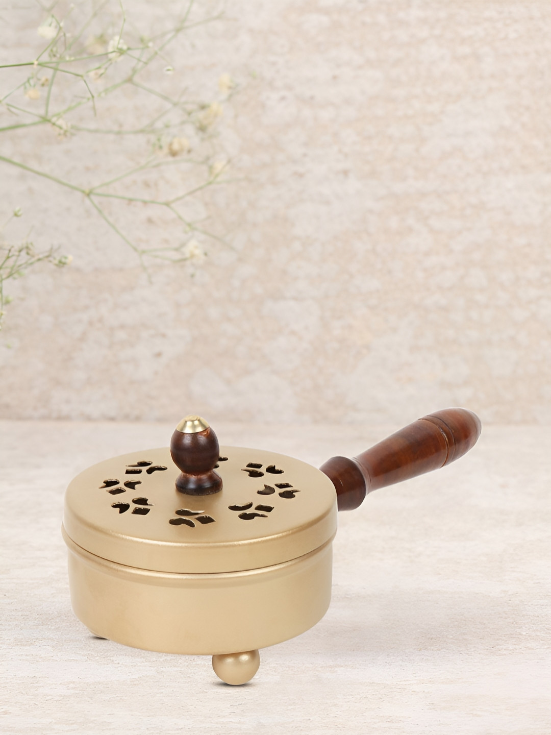 DOKCHAN Gold Toned & Brown Textured Iron Round Incense Holder