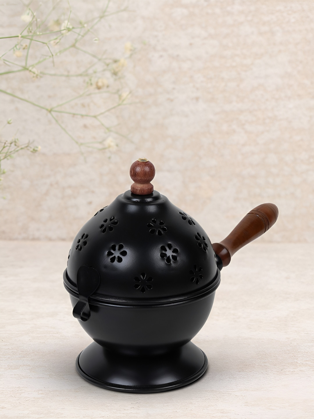 DOKCHAN Black & Brown Textured Metal Incense Holder