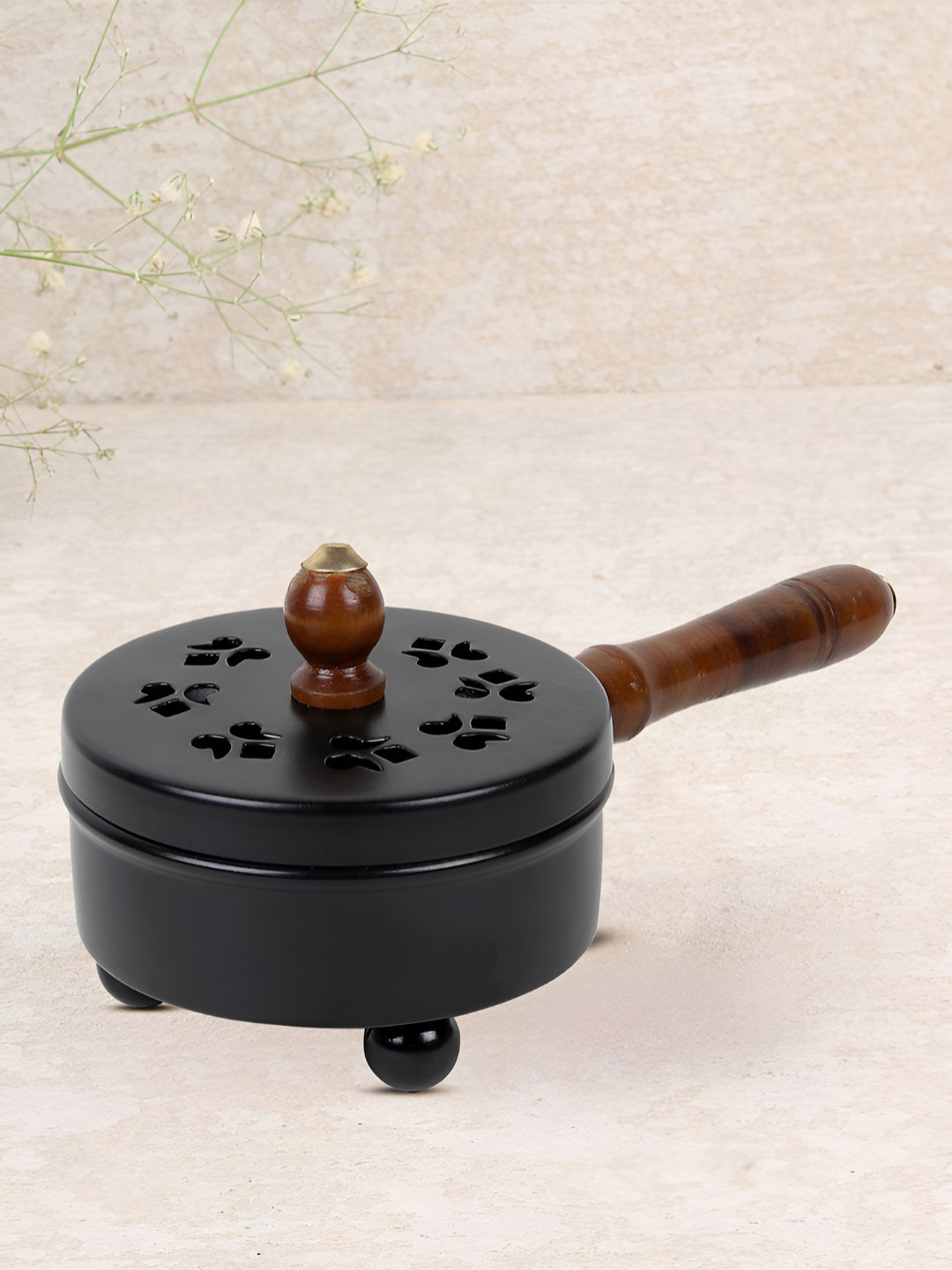 DOKCHAN Black & Brown  Iron Incense Holder