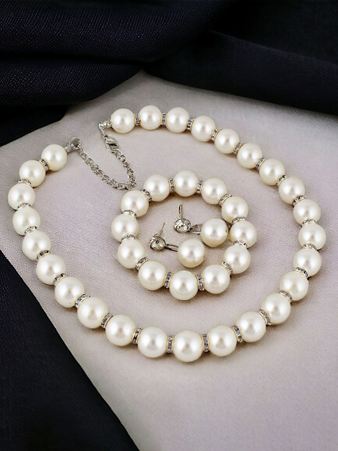 LUCKY JEWELLERY Beaded Necklace Set With Bracelet And Earring