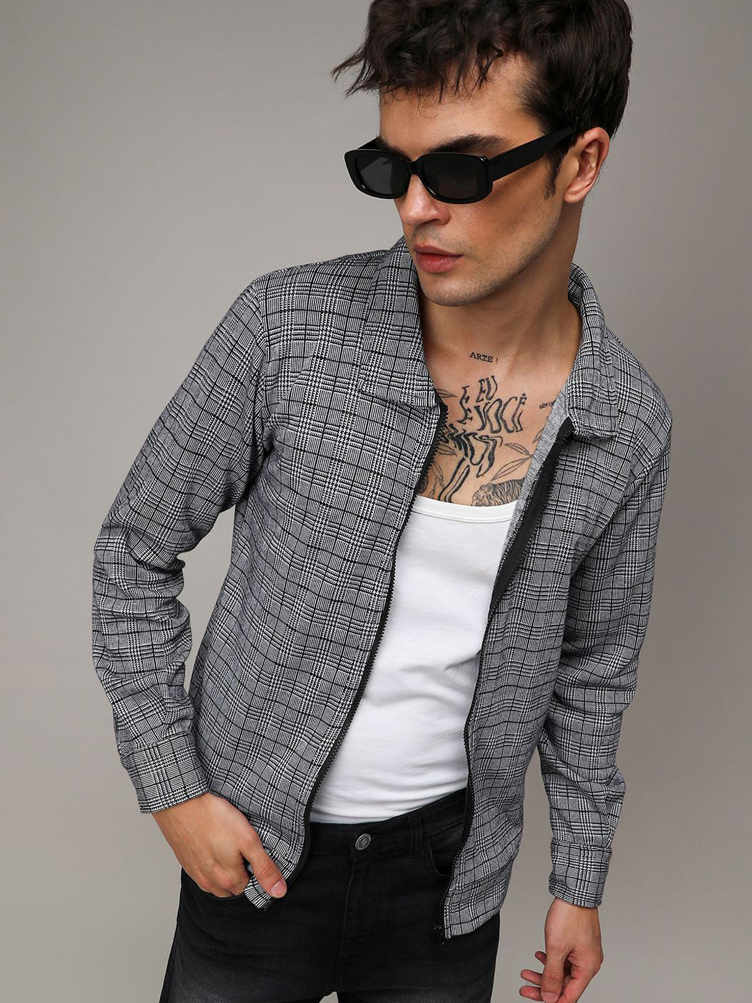 Campus Sutra Men Grey Checked Lightweight Jacket