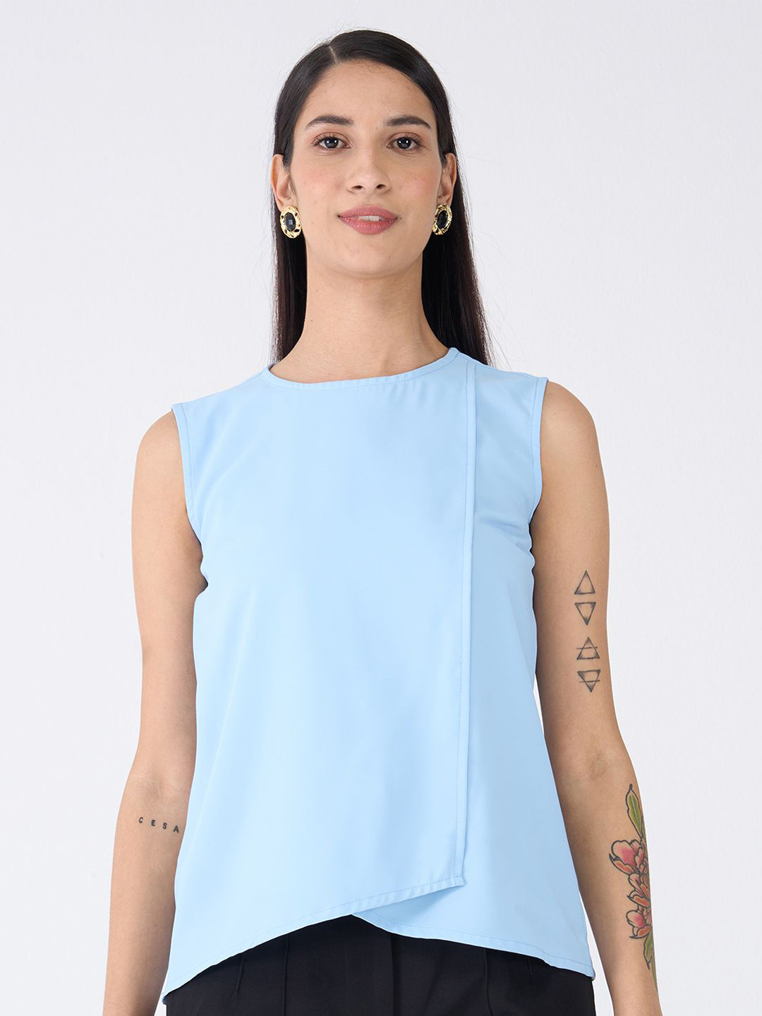 SALT ATTIRE High-Low Top