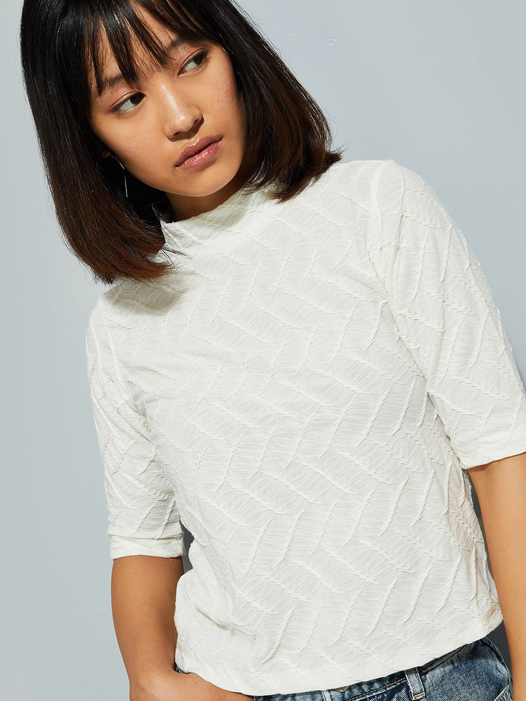 max URB_N Women Textured High Neck Top