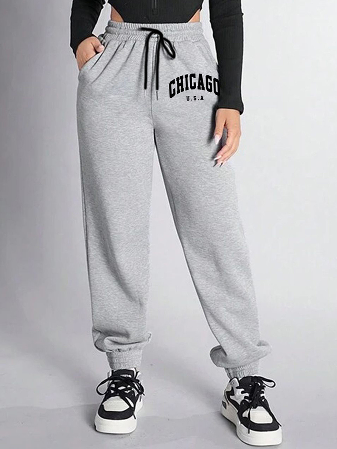 TABADTOD Women Typography Relaxed Fit Mid-Rise Joggers