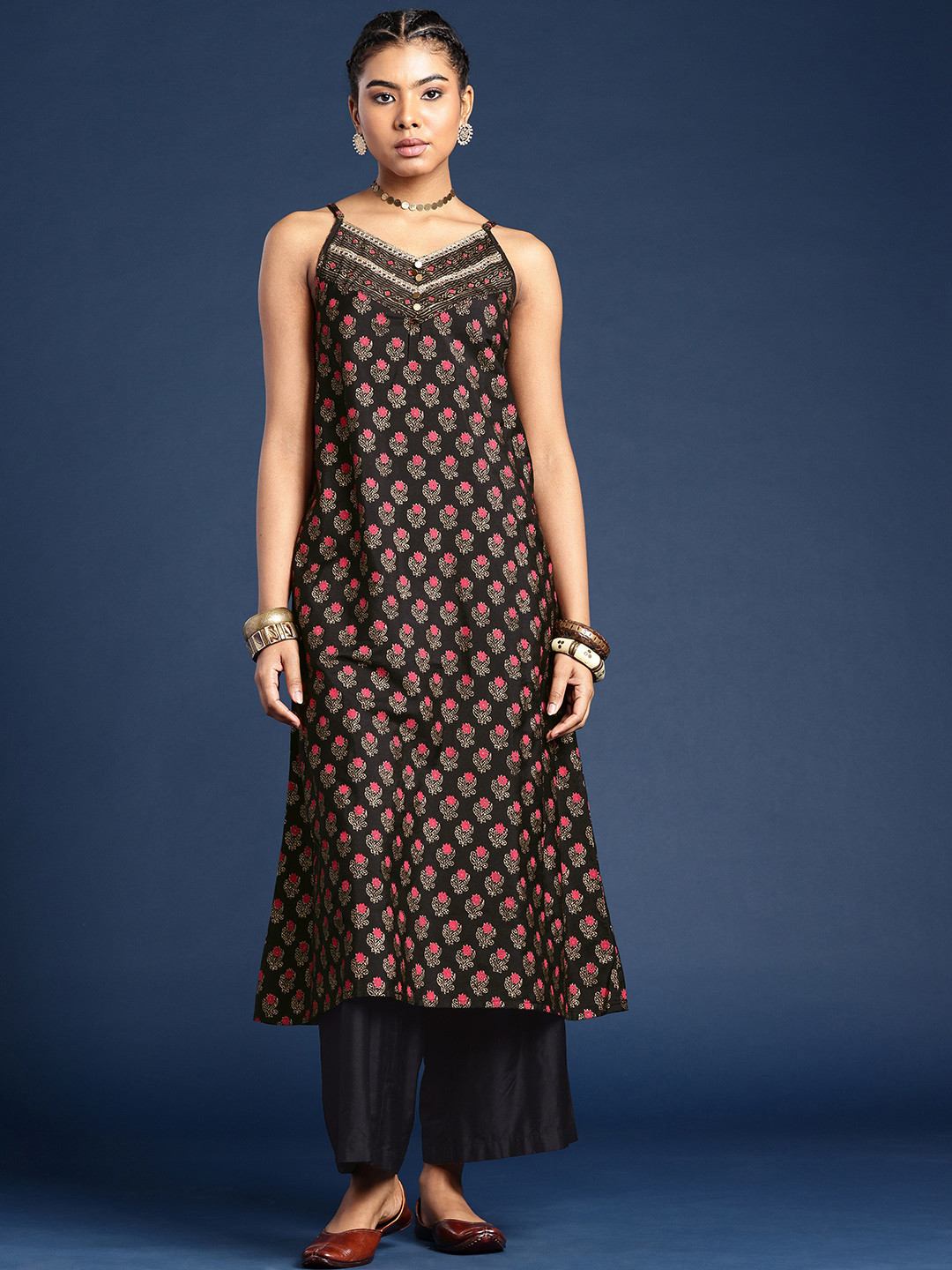 Taavi Floral Printed Gotta Patti Festive Kurta with Palazzos