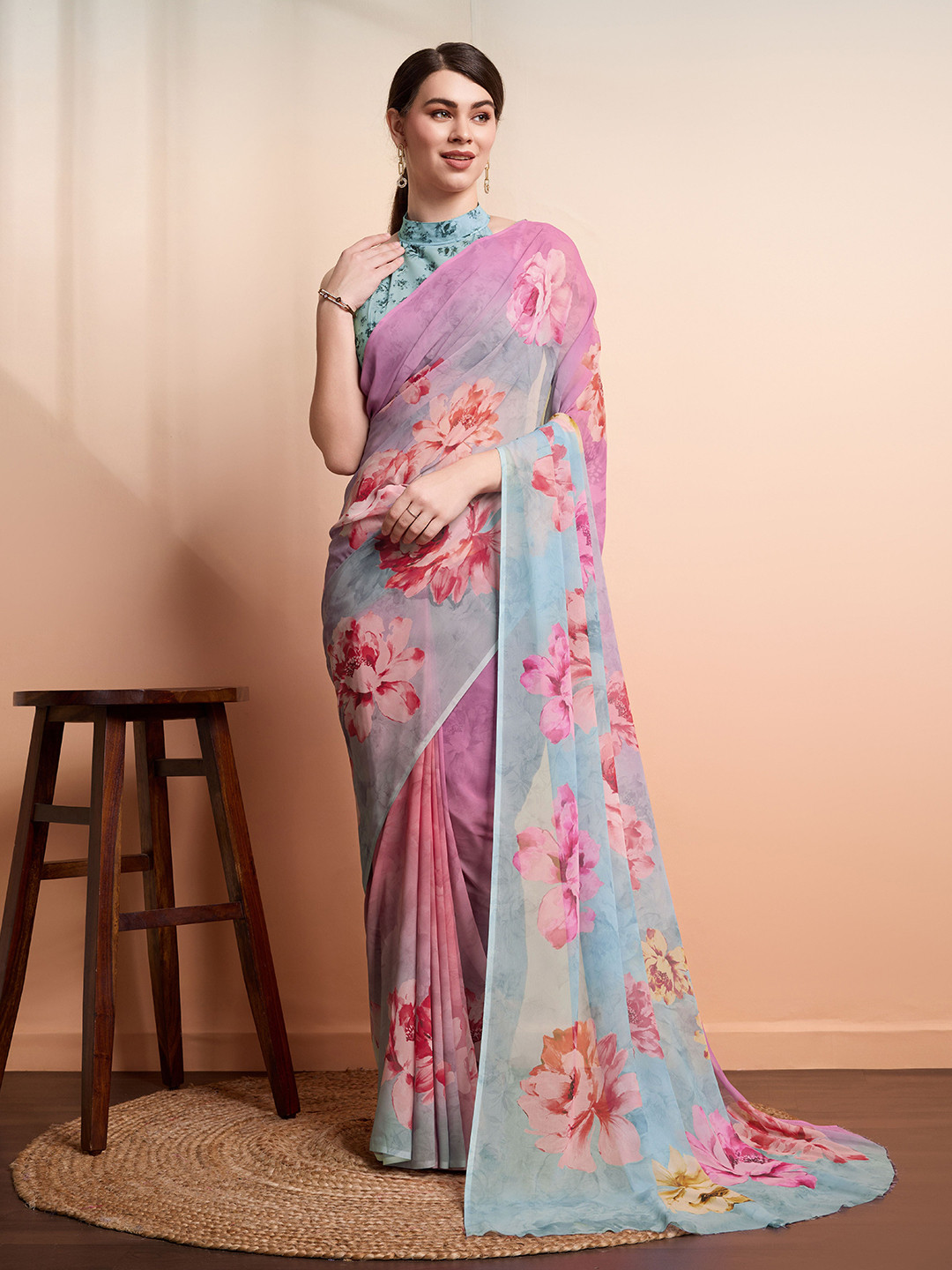 RACHNA Onra Digital Floral Printed Weightless Georgette Ready To Wear Saree