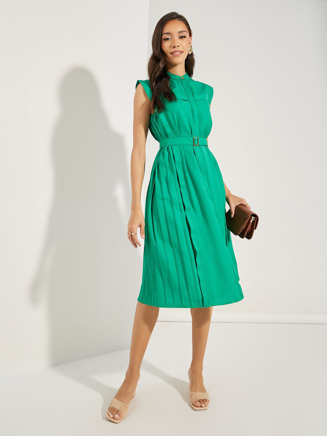 Styli Women Solid Pleated Midi Length Dress