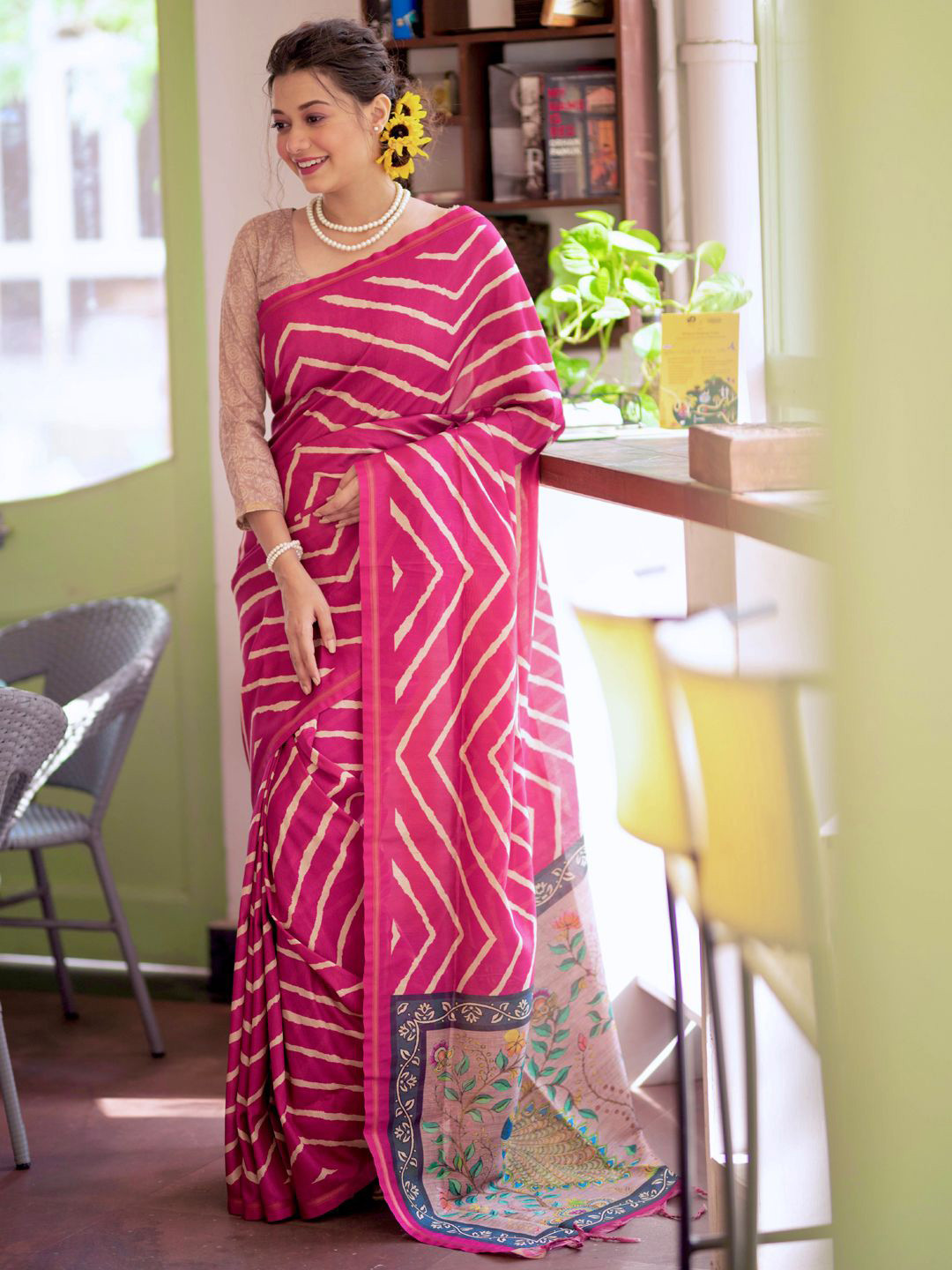 Panzora Leheriya Saree With Blouse Piece