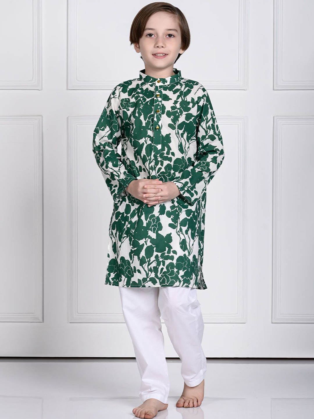 THE PONY & PEONY CO. Boys Floral Printed Mandarin Collar Regular Kurta with Pyjamas