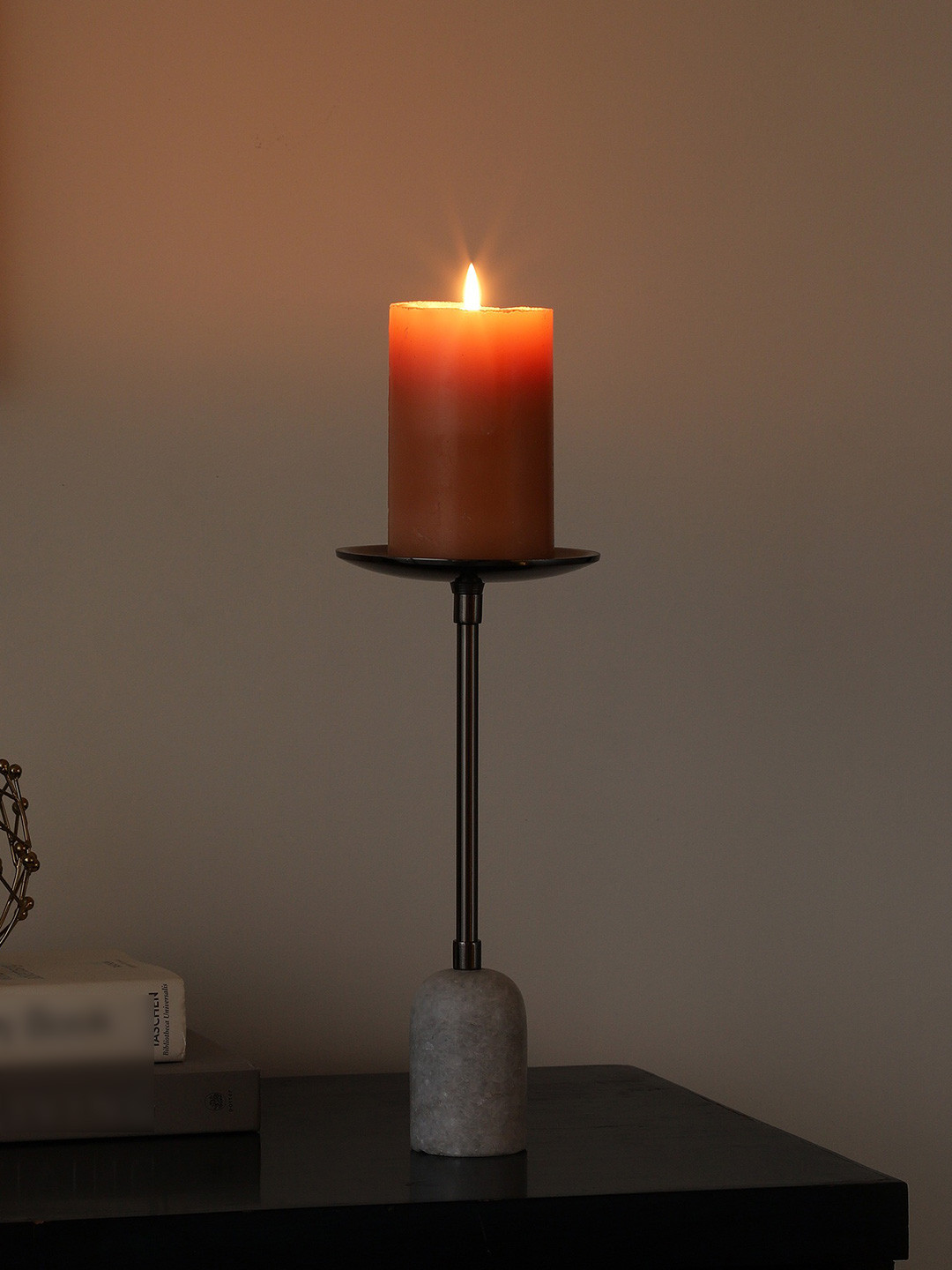 Decor de Maison Black & White Pillar Aluminium Candle Holder