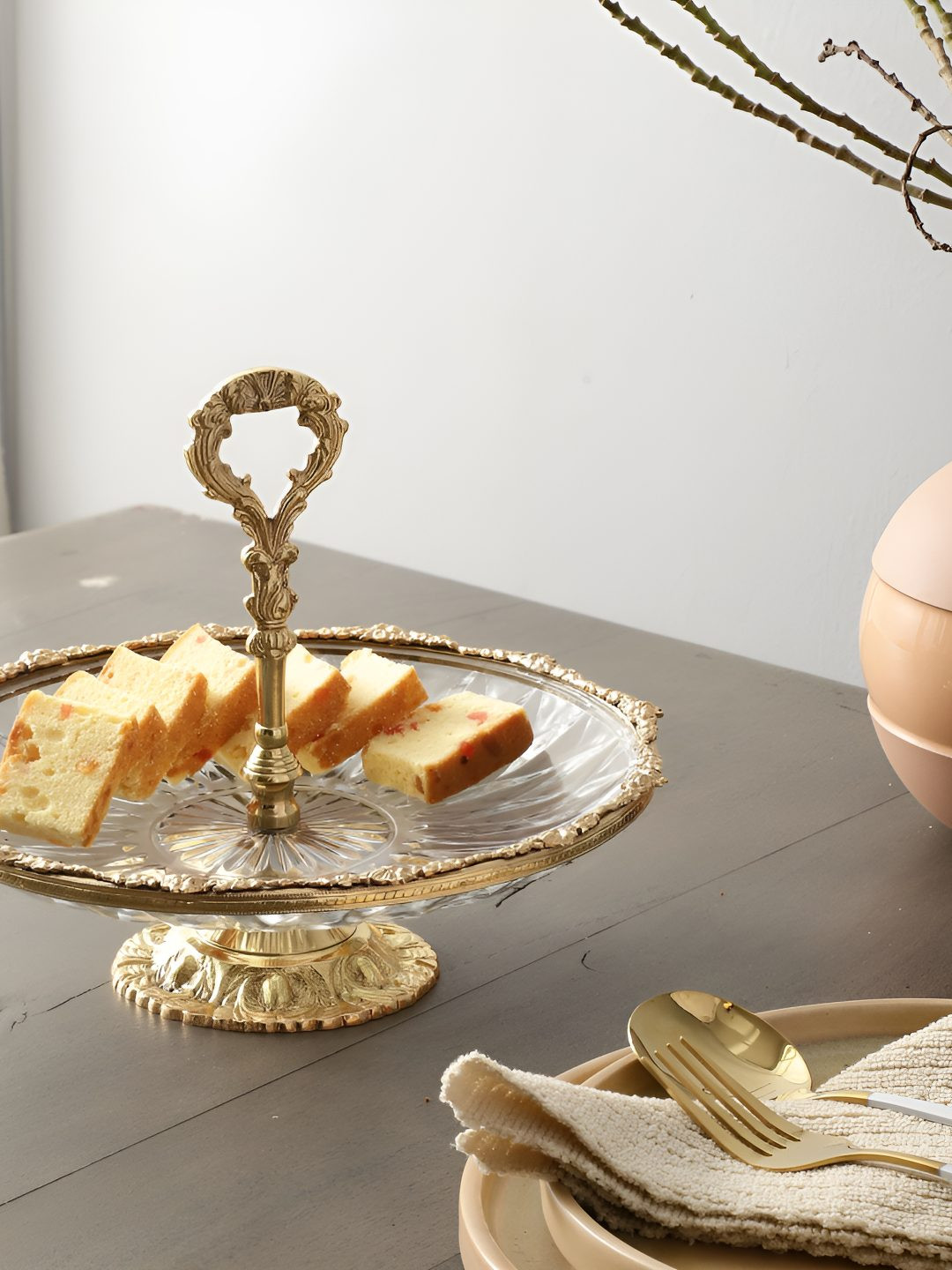 Decor de Maison Gold Toned Spearhead Crystal Brass Cake Stand