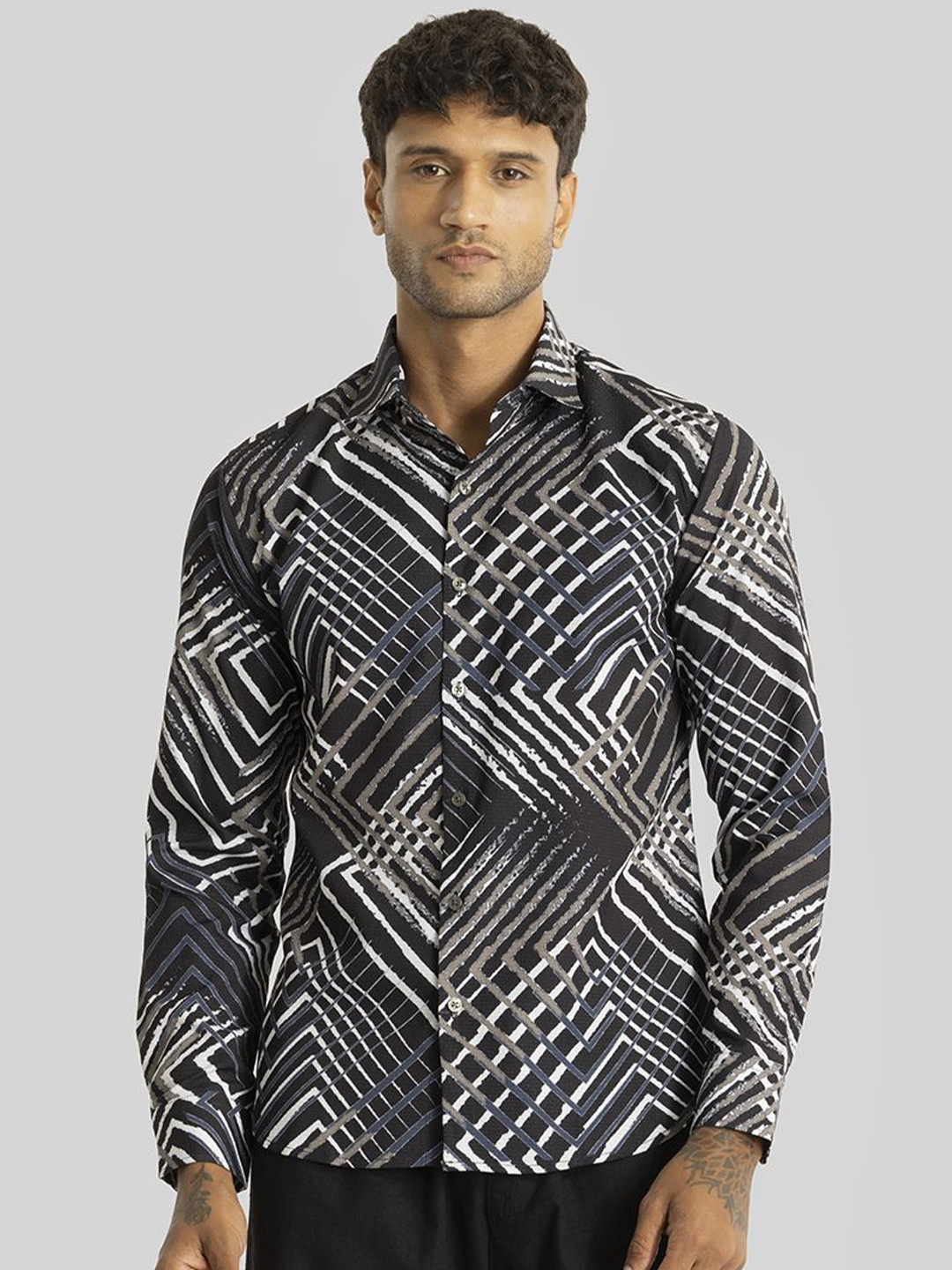 Snitch Men Smart Spread Collar Abstract Printed Slim Fit Formal Shirt