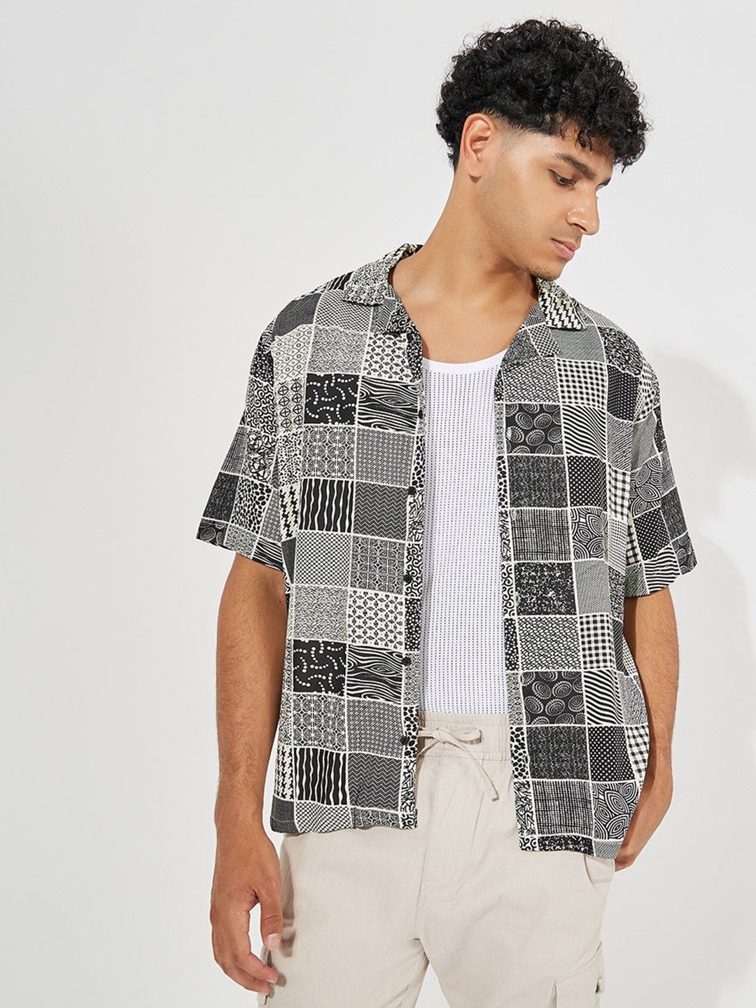 Styli Men Checked Printed Resort Collar Relaxed Fit Shirt