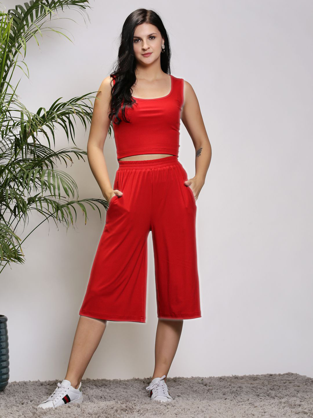 Sera Basics Women High-Rise Loose Fit Capris
