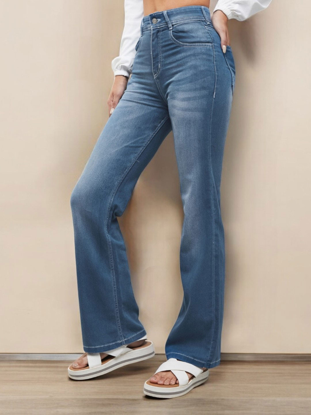 Miss Chase Women Wide-Leg Mid Rise Clean Look Blast Effect Light Weight Denim Jeans