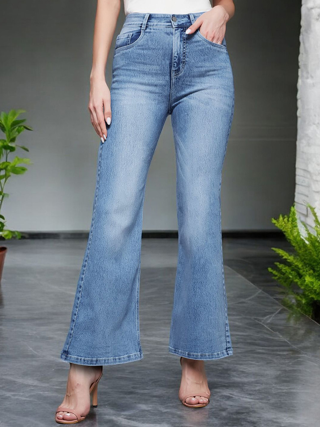 Miss Chase Women Light Blue Wide-Leg High Rise Clean Look Stretchable Shaping Denim Jeans