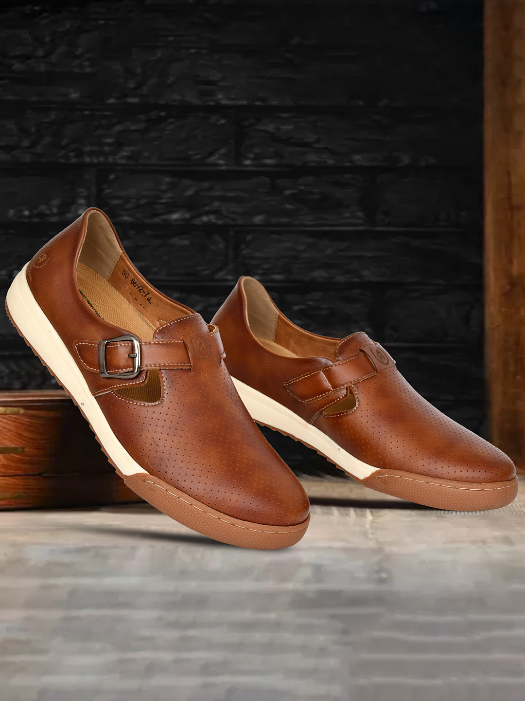 Big Boon Men Round Toe Slip-On Clog Style Loafers