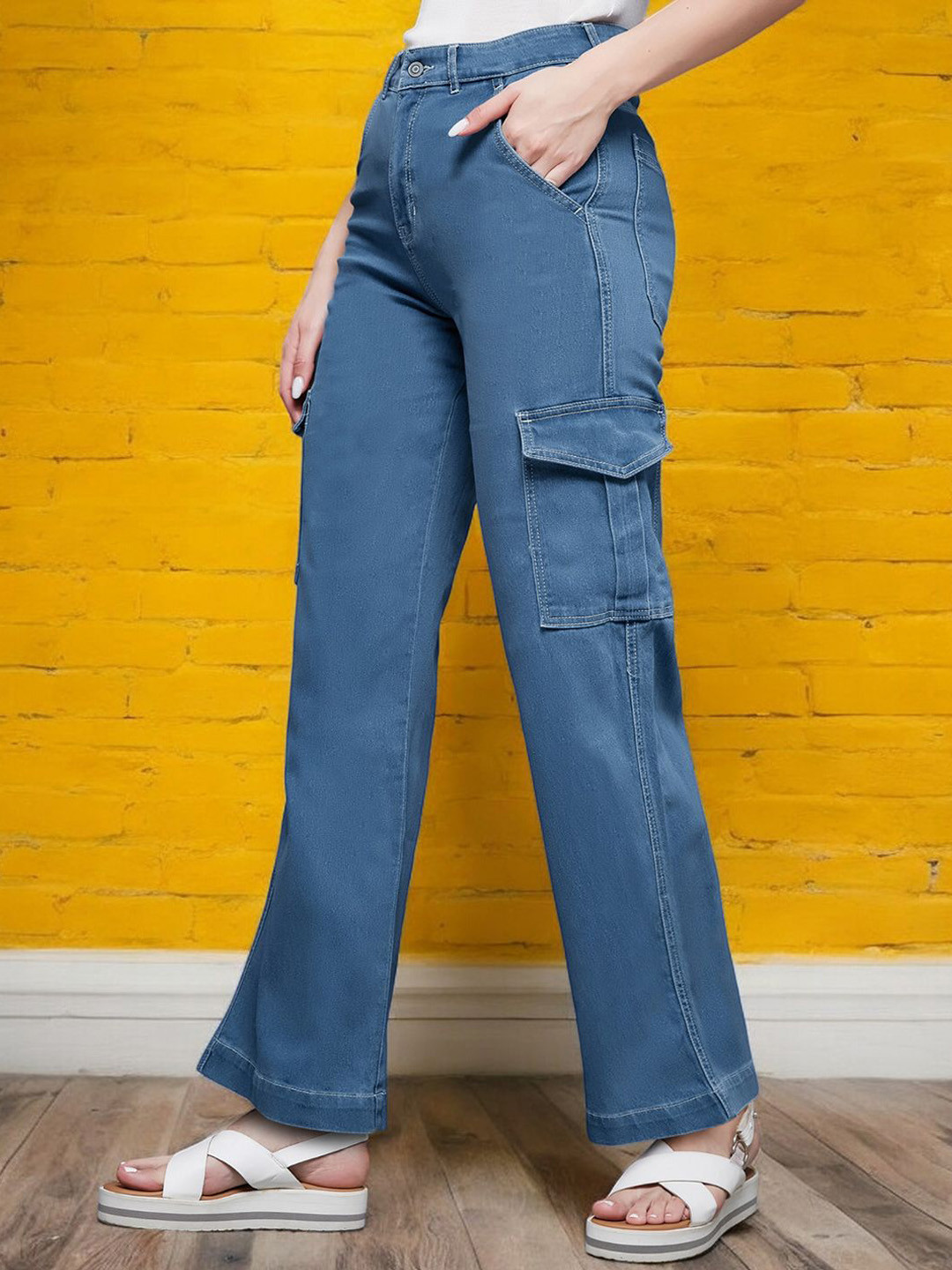 Miss Chase Women Wide Leg High-Rise Mildly Distressed Stretchable Cargo Styles Jeans
