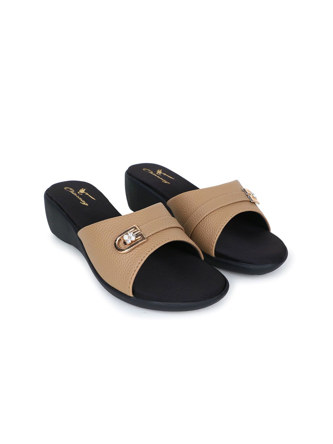 CHINRAAG Women Platform Heel Sandals