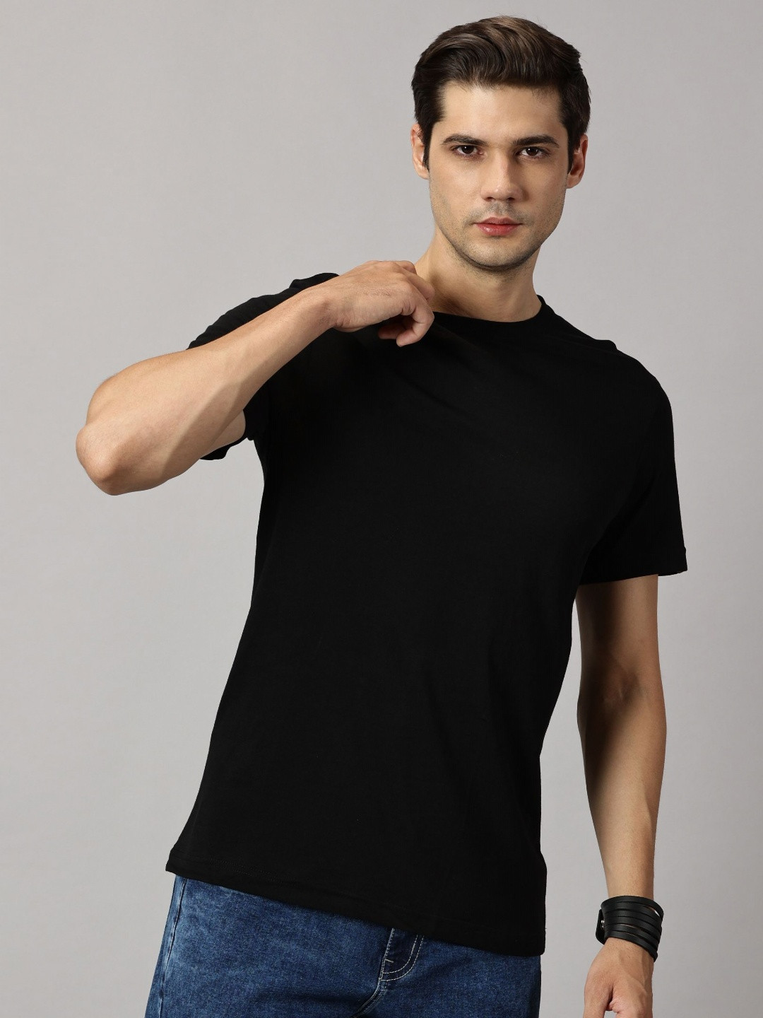 BLACK BUCK Men Essential Pure Pure Cotton Solid Crew Neck T-shirt