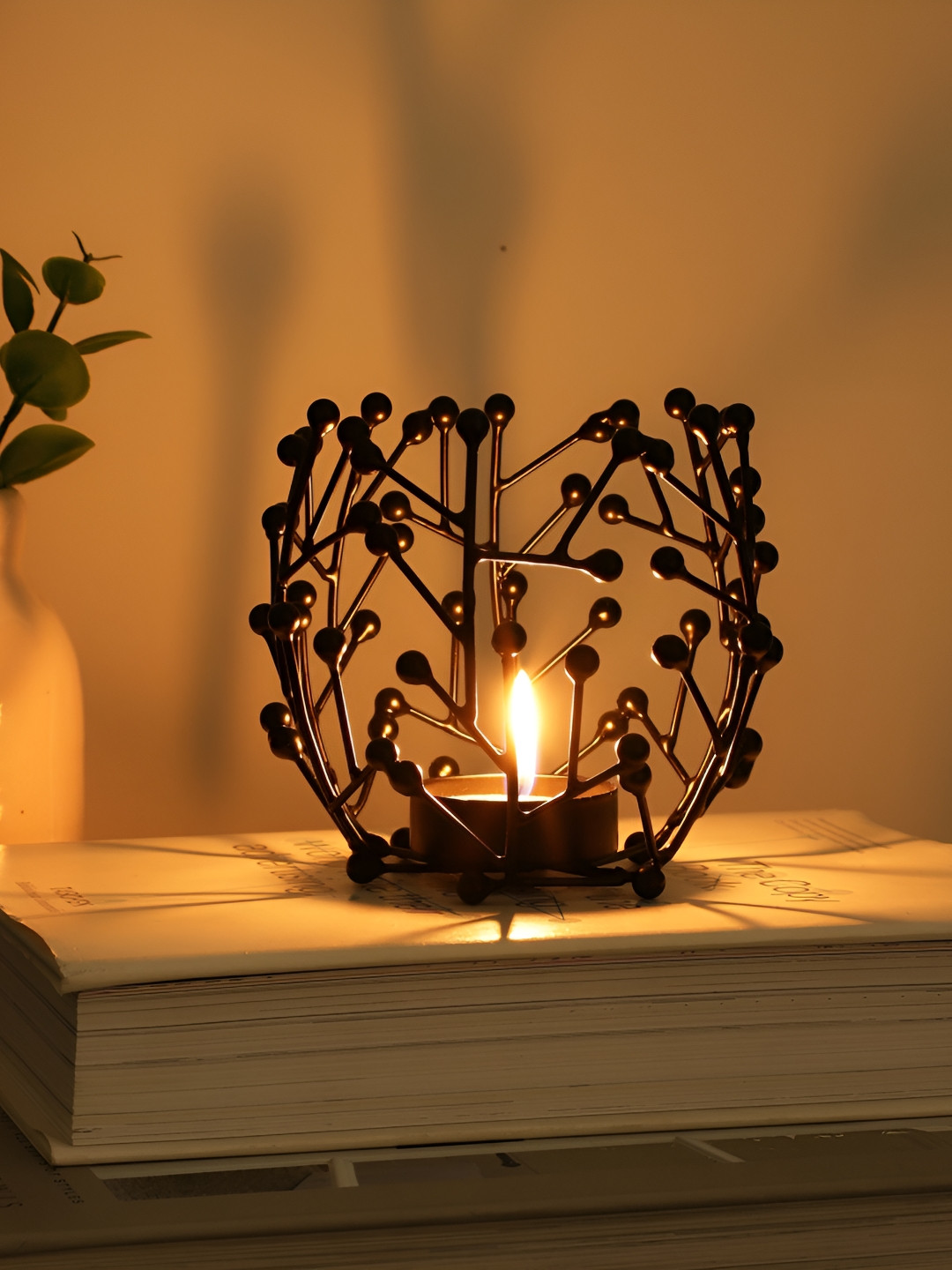 Decor de Maison Juanita Black Aluminium Candle Holder