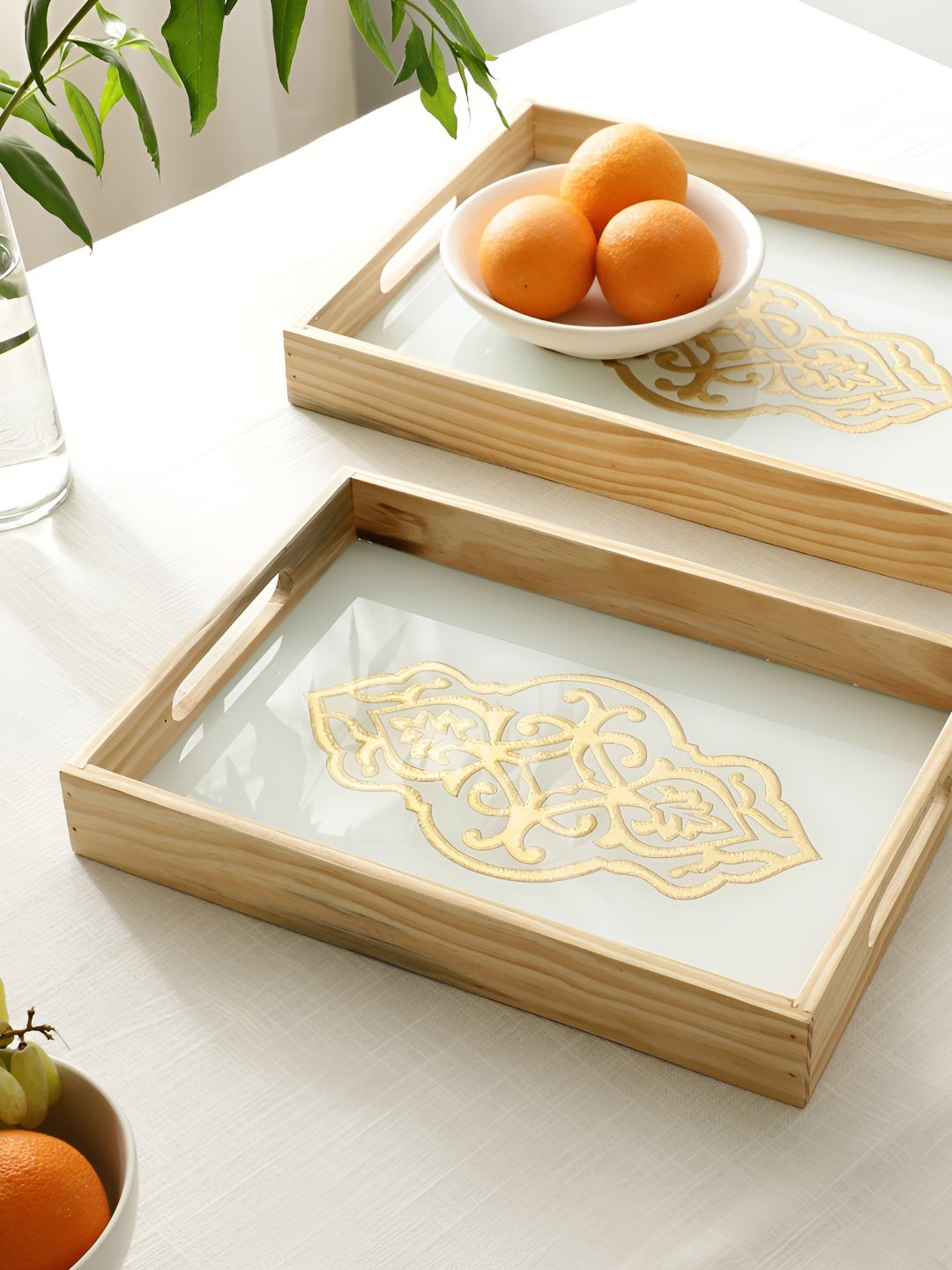 Decor de Maison White & Gold Toned 2 Pieces Zamora Embossed Glass Trays