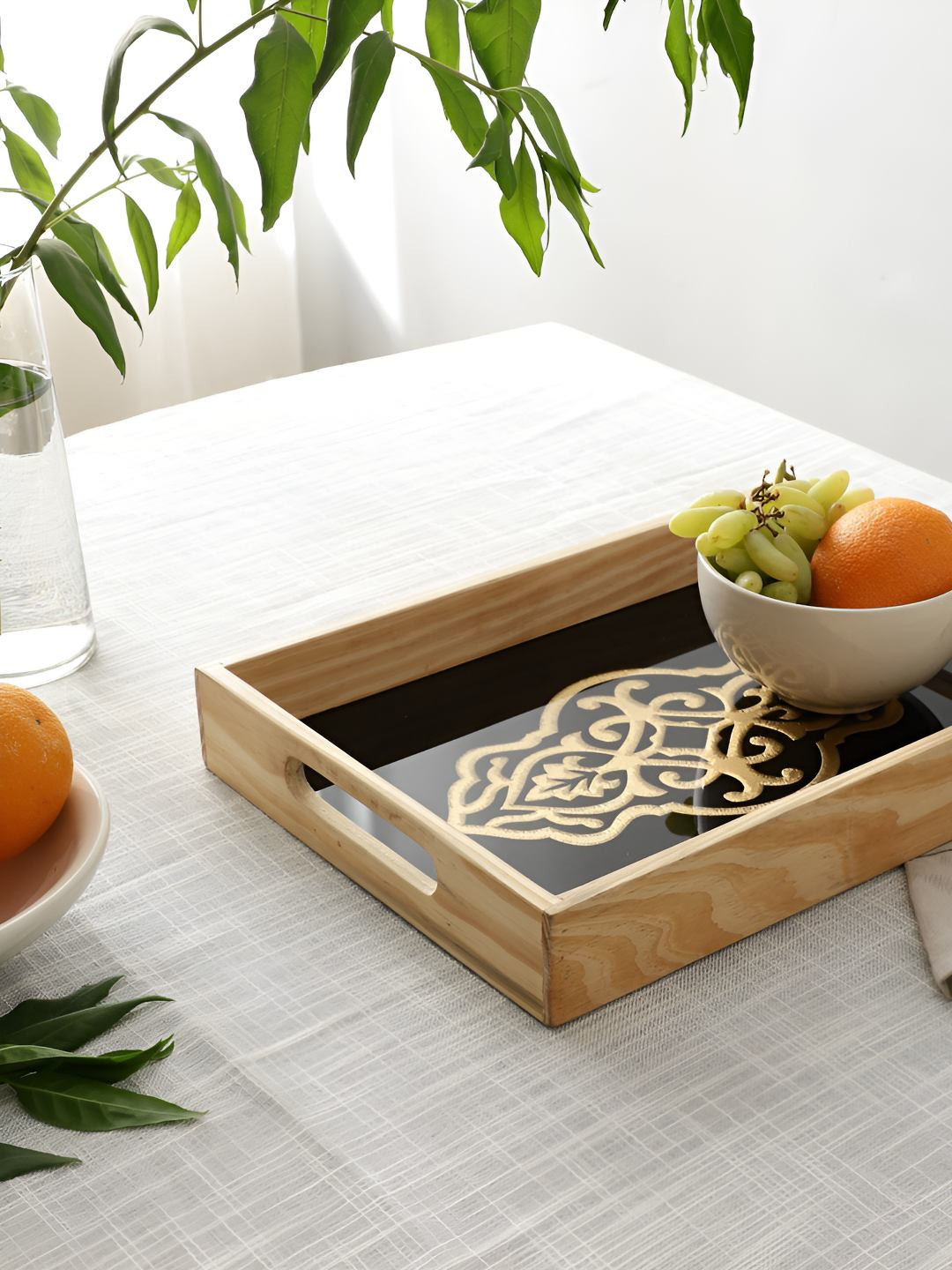 Decor de Maison Zamora Black & Gold Toned Embossed Rectangular Glass Tray