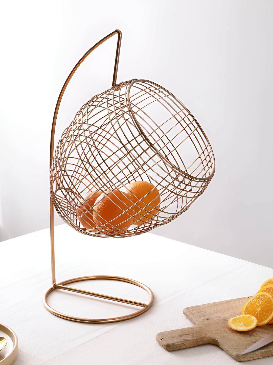 Decor de Maison Abby's Copper-Toned Textured Fruit & Bread Basket With Stand