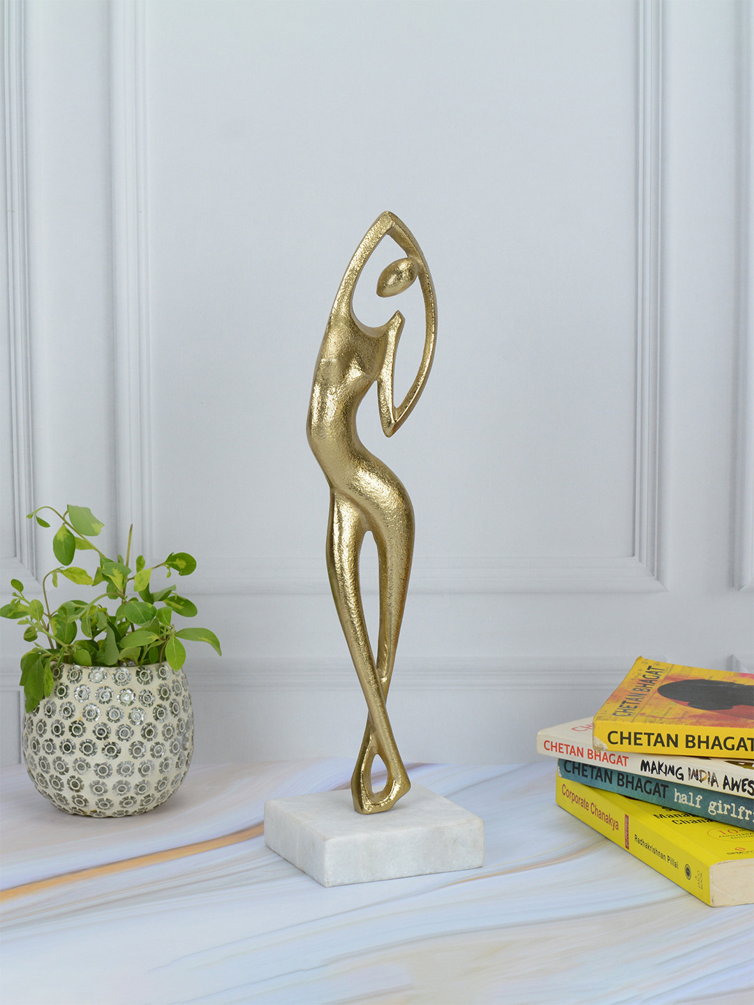 Maison Modern Graceful Flex Gold Metal Metallic Living Room Medium Showpiece - 14 Inches
