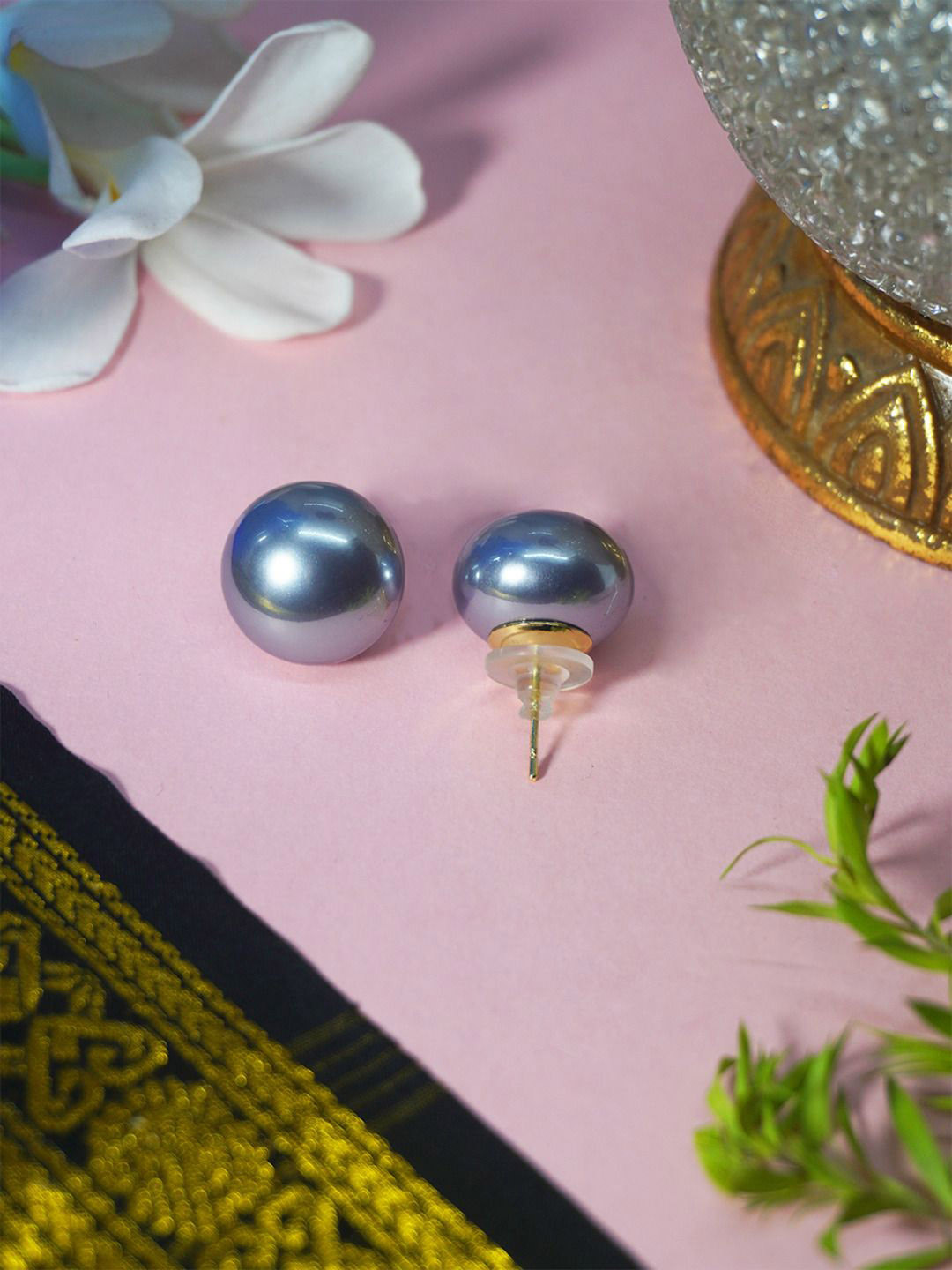Niscka Rhodium-Plated Circular Studs