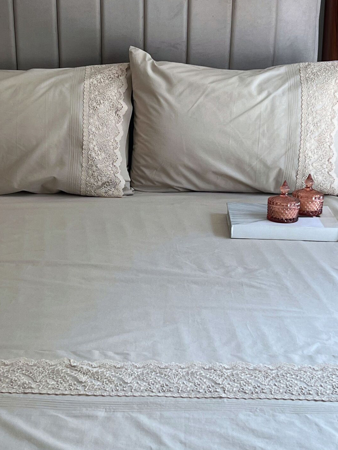 Sadyaska Havemore Beige Floral Cotton 250 TC King Fine Bedsheet with 2 Pillow Covers-274 x 274 cm