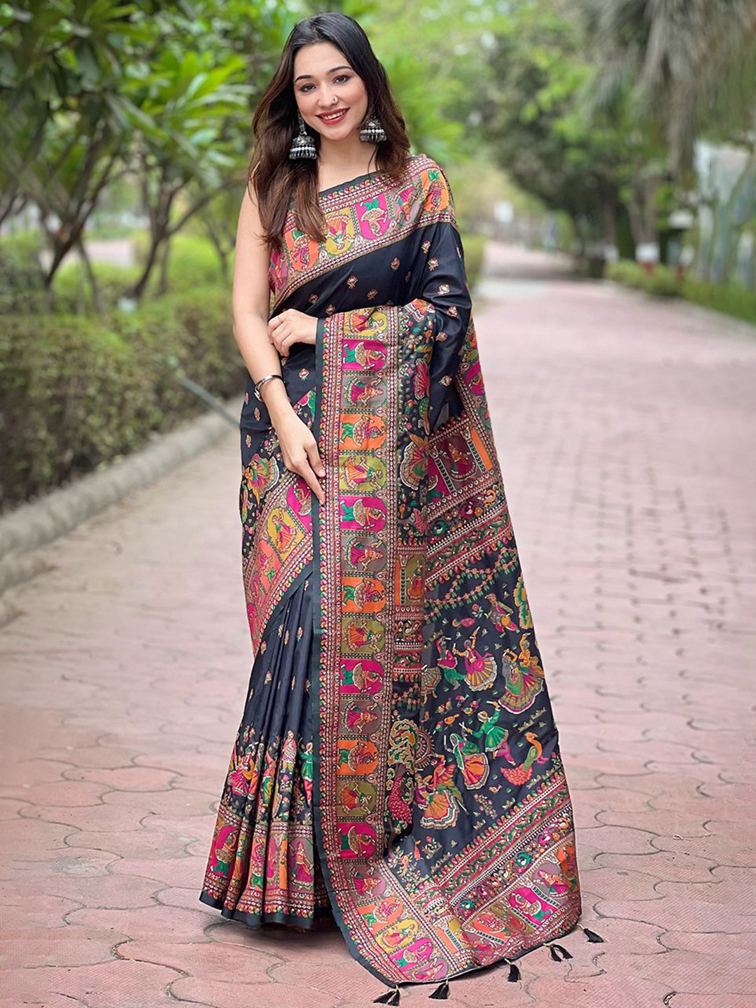 LeeliPeeri Designer Paithani Silk Blend Ethnic Motifs Traditional Saree