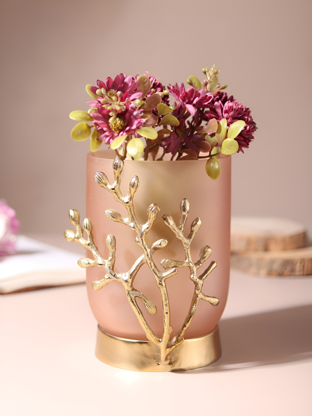 Decor de Maison Peach Glass Vases With Metal Stand