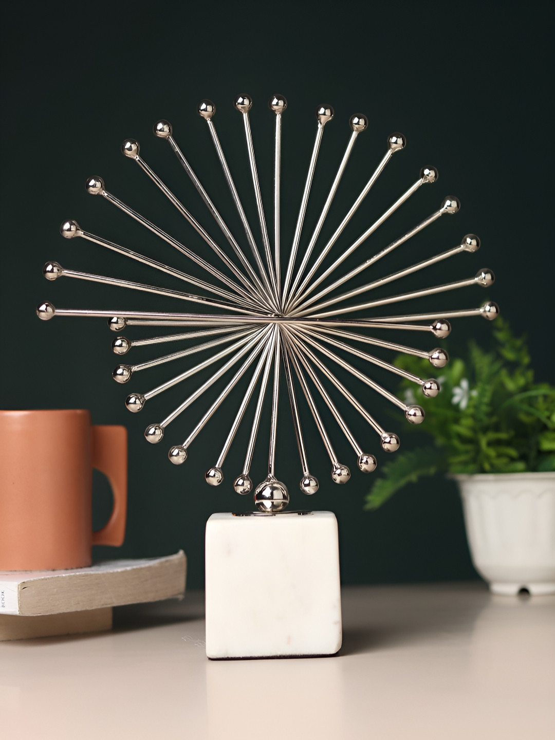 Decor de Maison Spinfinity Silver Metal Metallic Living Room Medium Showpiece - 11 Inches