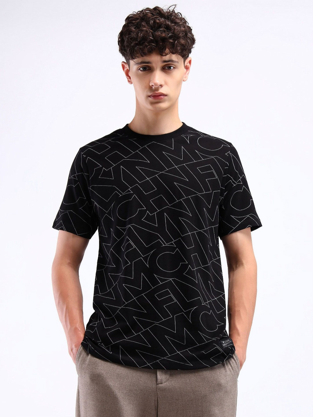 Flying Machine Men Printed Monochrome Pockets T-shirt