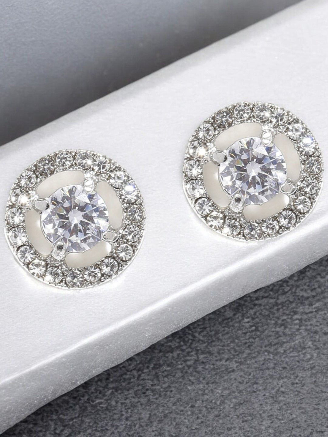 fabula Crystal Solitaire Circular Studs Earrings