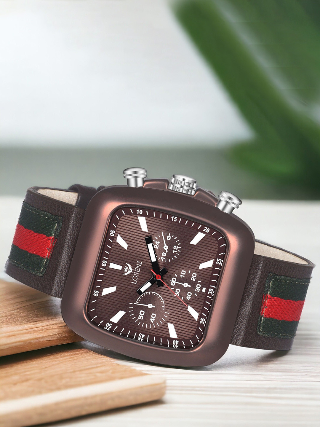 LORENZ Men Brass Dial & Leather Straps Analogue Watch MK-4020R