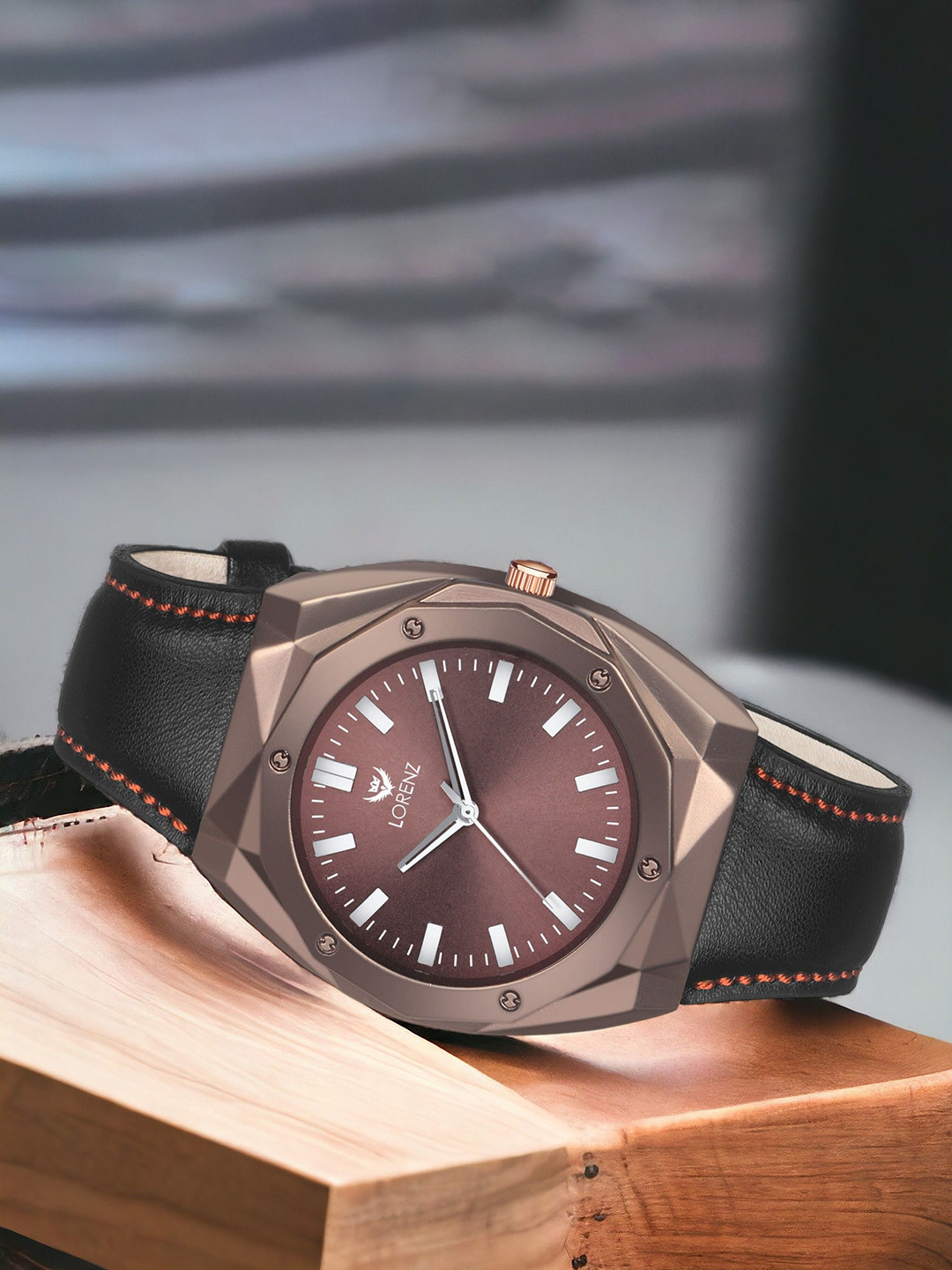 LORENZ Men Brass Embellished Dial & Leather Straps Analogue Watch MK-4022R