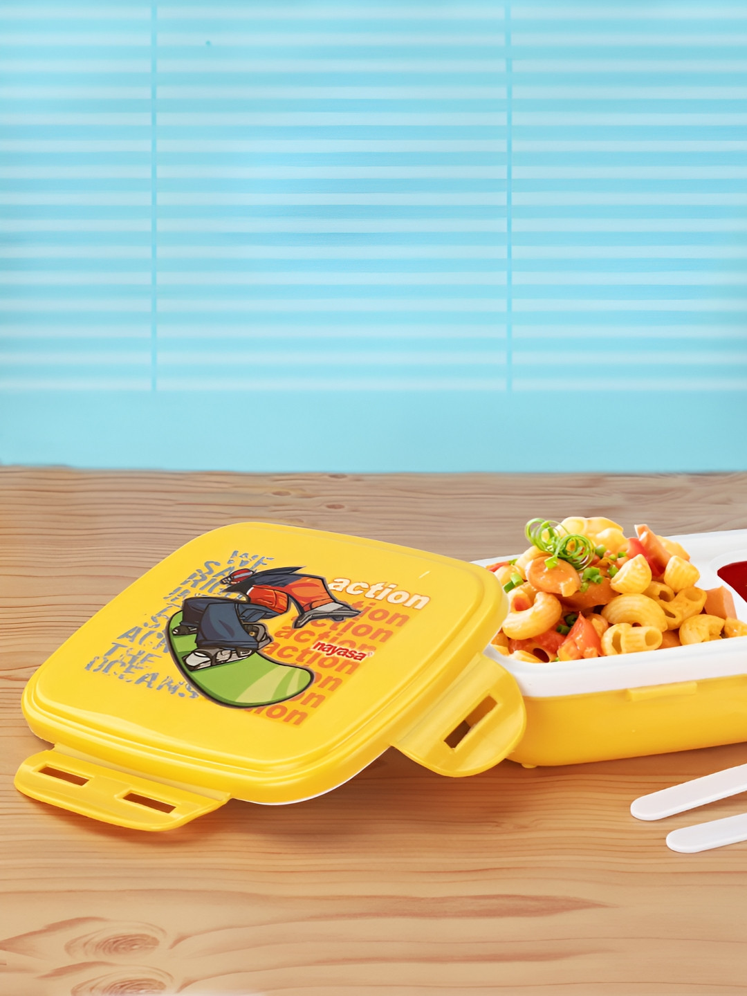 Nayasa Nutri Insulated Airtight Leakproof Typography Plastic Lunch Box With Spoon and Fork